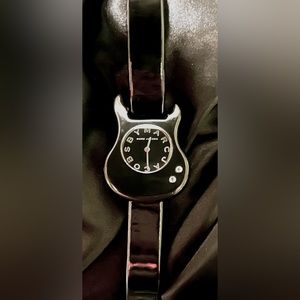 Marc Jacob’s guitar watch